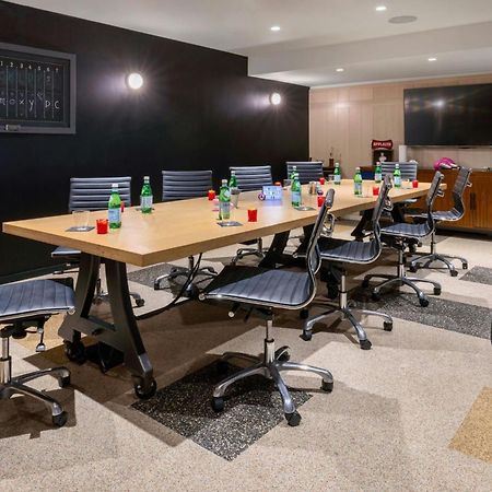 Moxy Washington, Dc Downtown Hotel Екстериор снимка